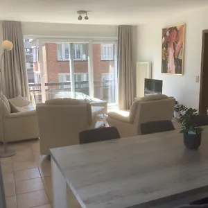  Apartment Ruim Zonnig Op 50m Belgien